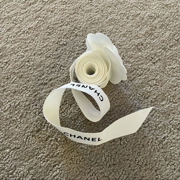 💯 🎀 Authentic CHANEL Ribbon - Picture 5 of 5